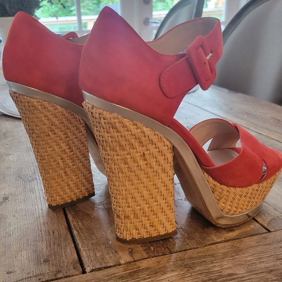 Miu Miu Heels - Picture 9 of 9